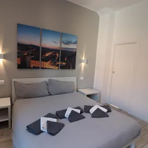Moon Apartment